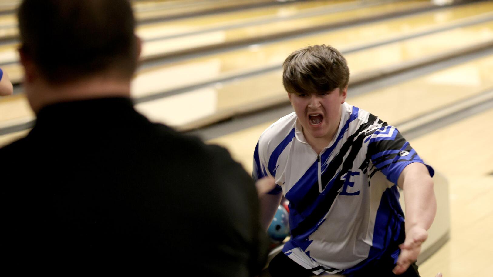 Elizabethtown downs determined Northern Lebanon to win L-L League team bowling title